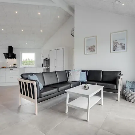 Dom wakacyjny Fridel - 4km From The Sea By Interhome